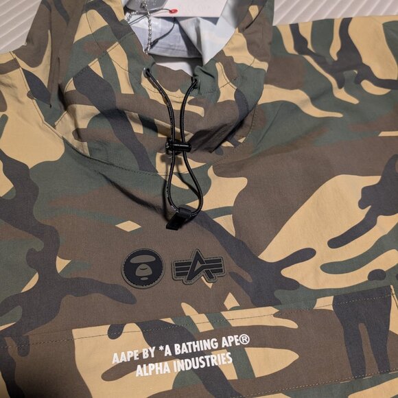 Aape by Bathing Ape Rain jacket, NWT, size L - Picture 3 of 3